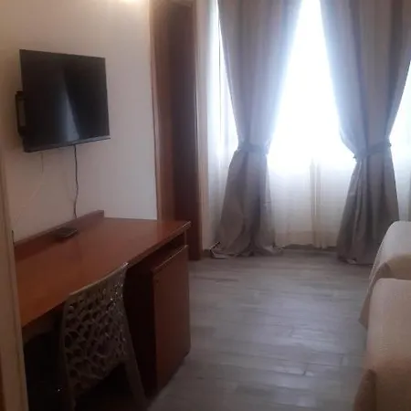 Toscana Ambassador Hotel Poggibonsi