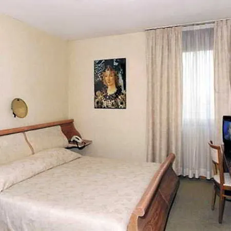 Hotel Toscana Ambassador 4*